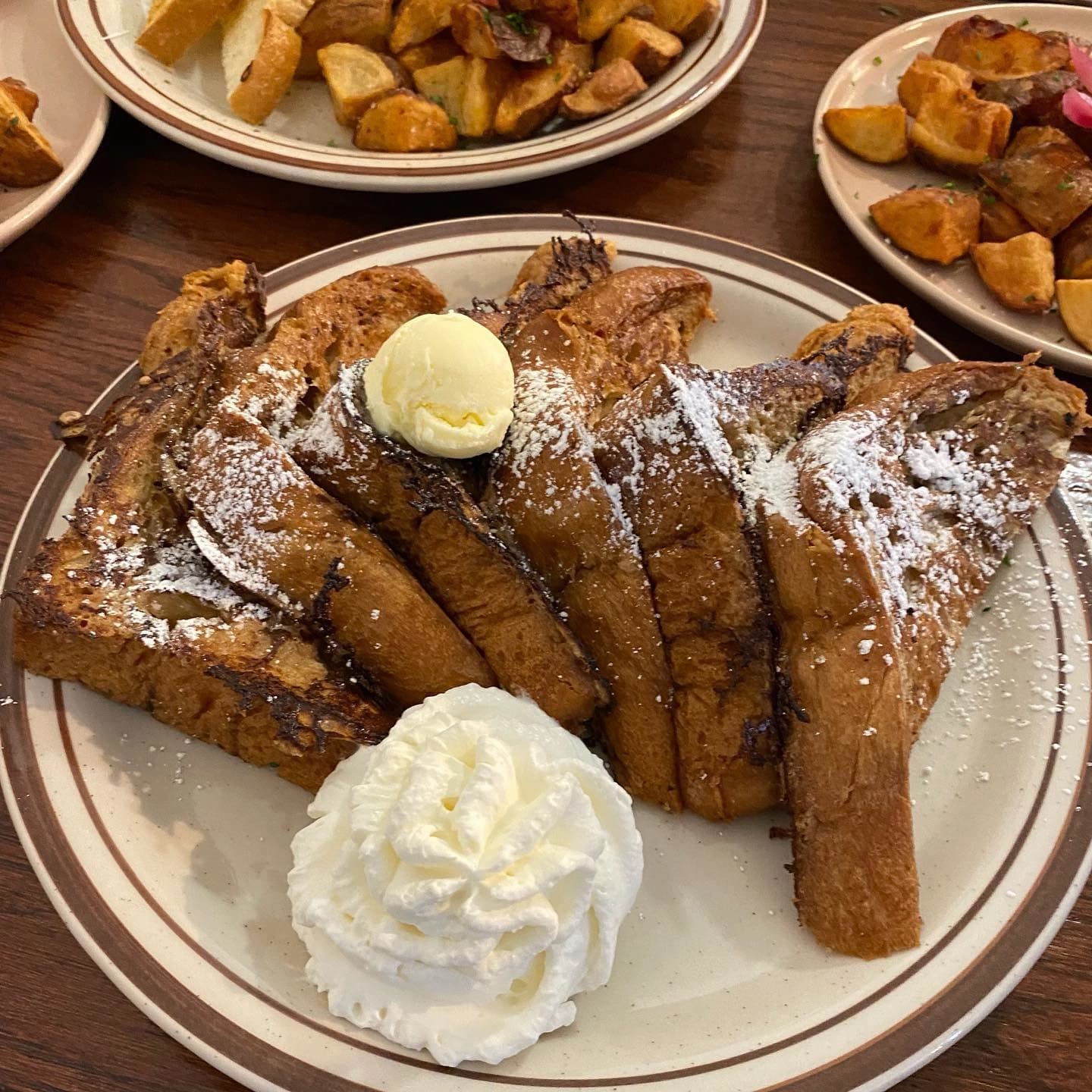 Cocktail drink, cocktail menu, and QR coaster